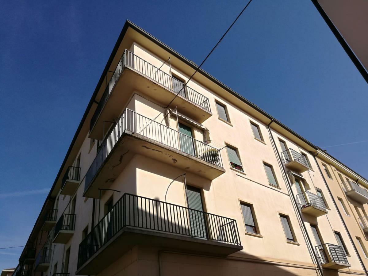 Parma Apartment *